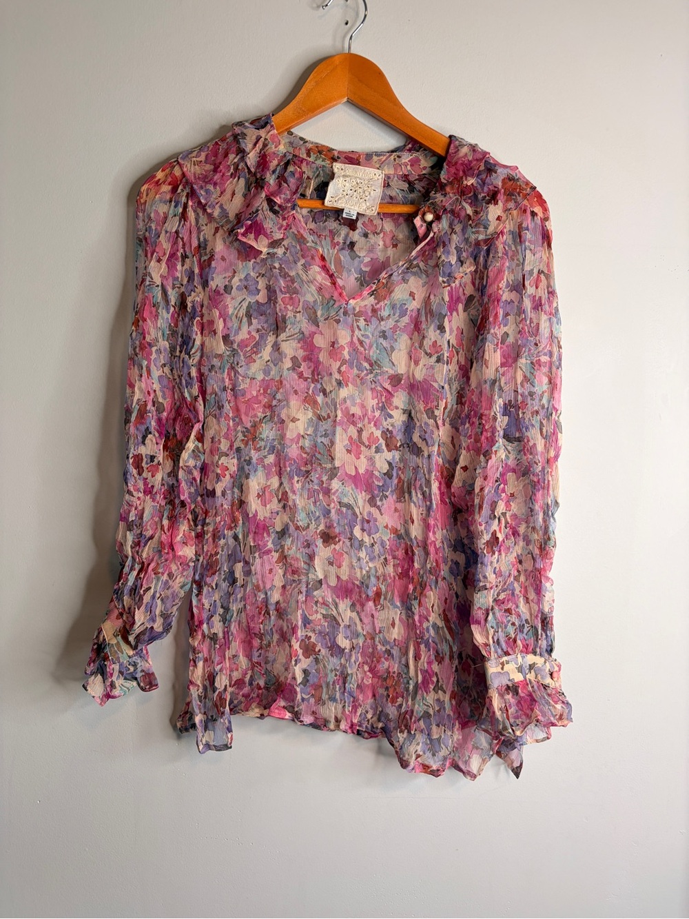 Johnny Was Silk Pink Purple Floral‎ Ruffle V-Neck Blouse Large - Picture 2 of 7